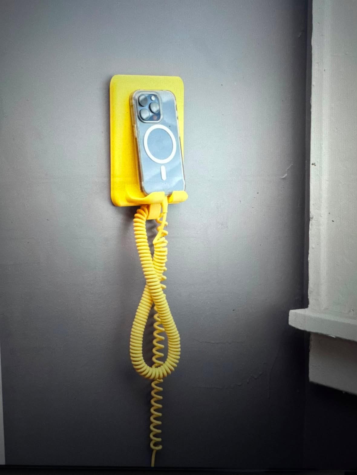 The Great Hang-Up: Why the AI Era Is Making Us Crave a More Analog Life, and Why Coilie Is Betting on It